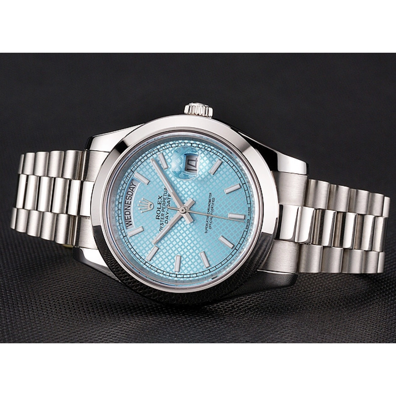 Aaa replica watch Date 40 Rolex Platinum Swiss Day Blue And Stainless Ice Steel Dial Case Bracelet 0621